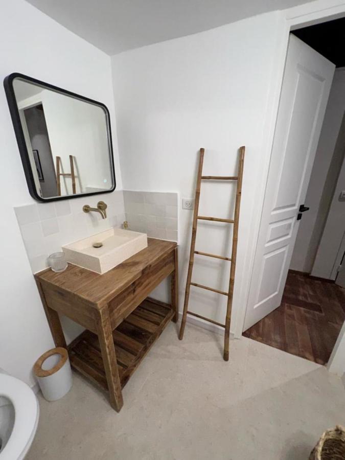 Apartment With Mediterranean Charm In The Heart Of The Provencal Market Antibes Dış mekan fotoğraf
